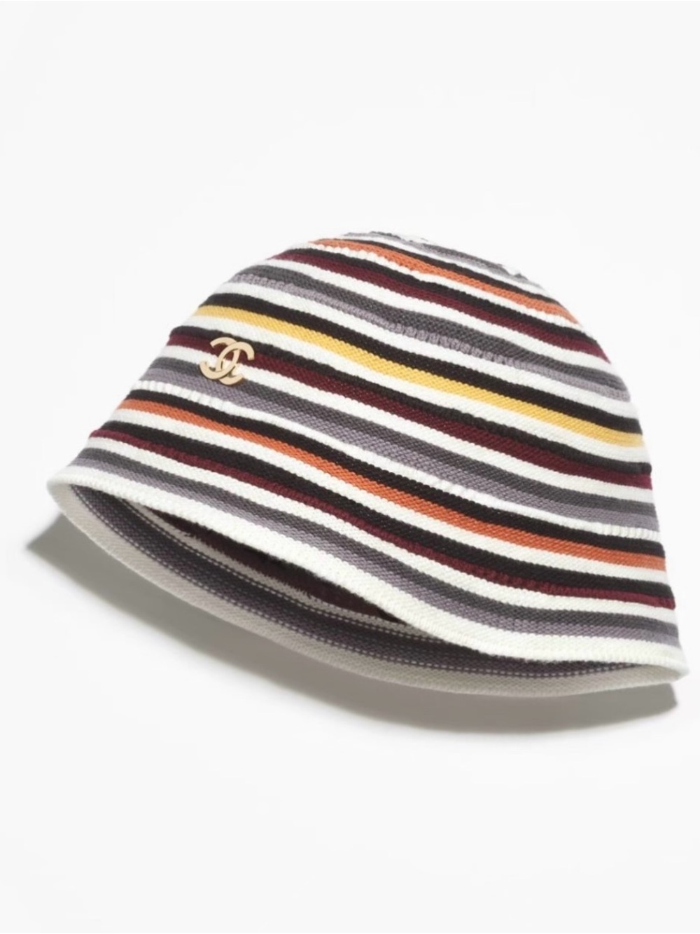 Chanel 26M Coco Beach multi-color cloche hat Size L